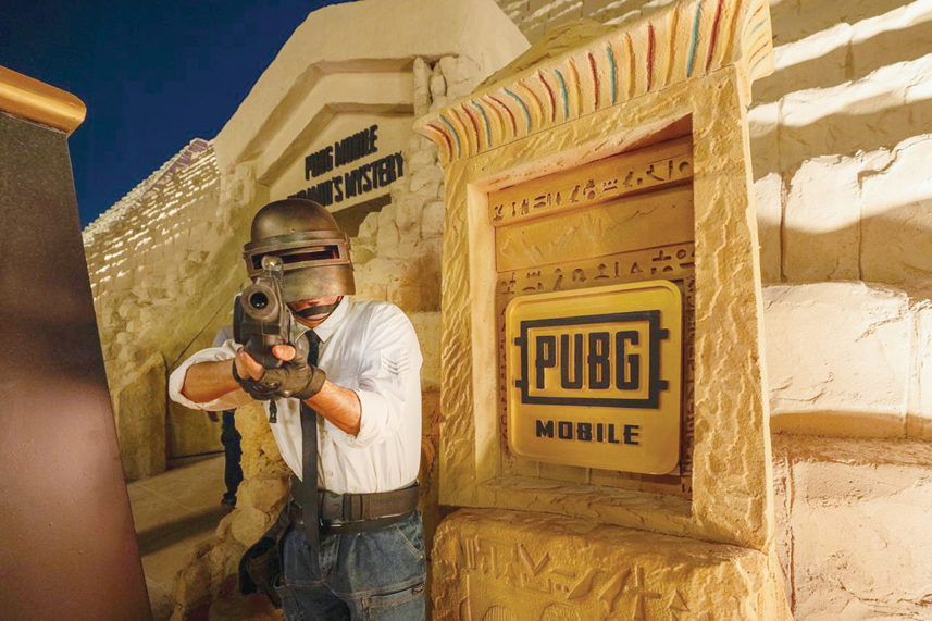 المغامرة مع الموميات في بوليفارد وورلد