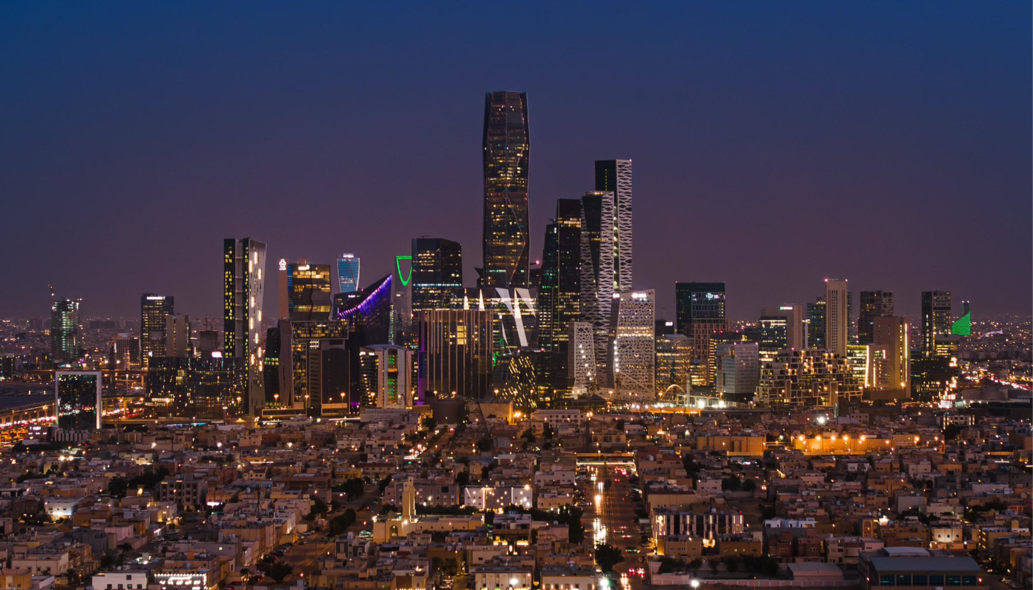 مركز البنية التحتية: بدء عودة خدمة الاتصالات والإنترنت لأحياء الرياض المتأثرة