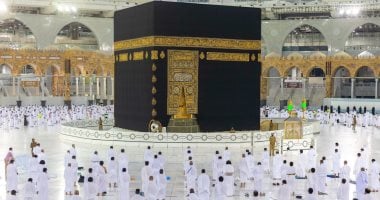 السعودية تطلق التأشيرة الإلكترونية لزيارة الأقارب والأصدقاء وأداء العمرة