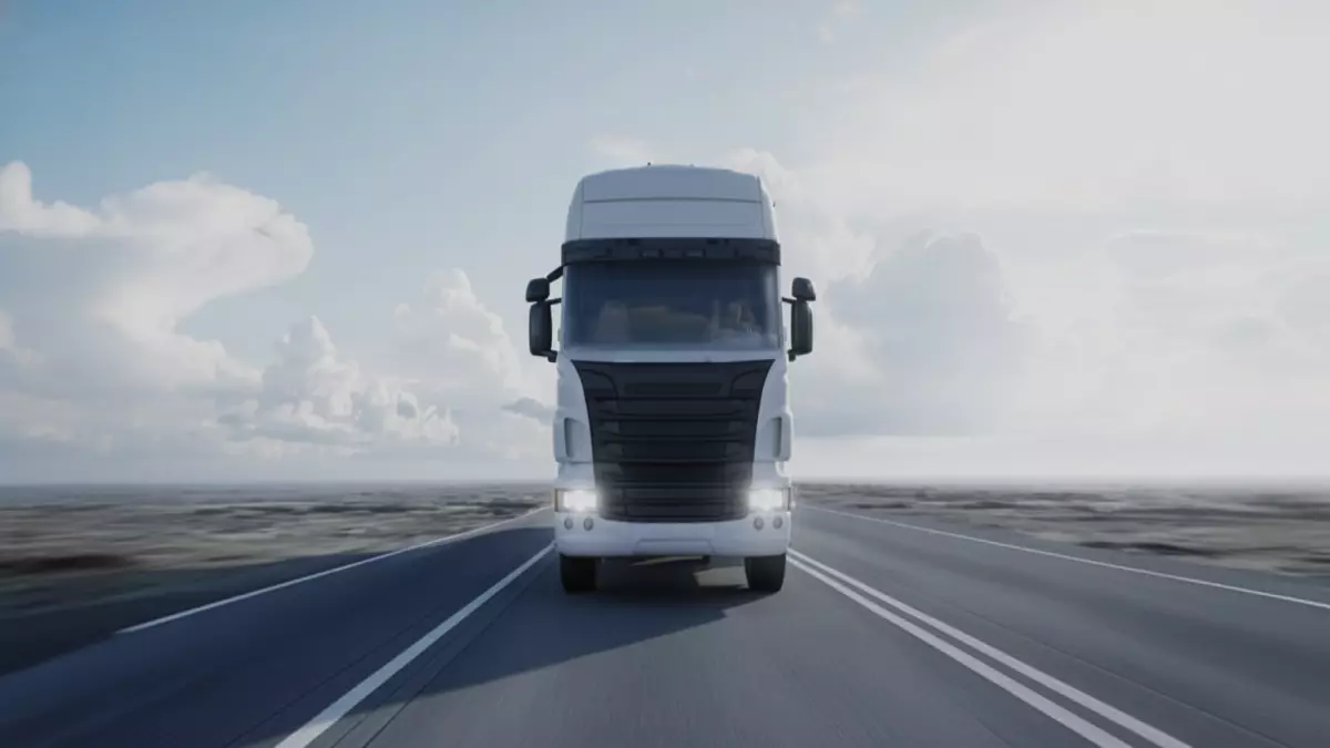 تعرف على السر وراء انخفاض حوادث الشاحنات 40% في السعودية... القوانين الذهبية!