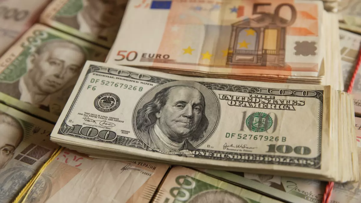 صادم: البيتكوين تمحو عام 2025 كاملاً… وفجوة مرعبة بين صنعاء (530 ريال) وعدن (1630 ريال) للدولار!