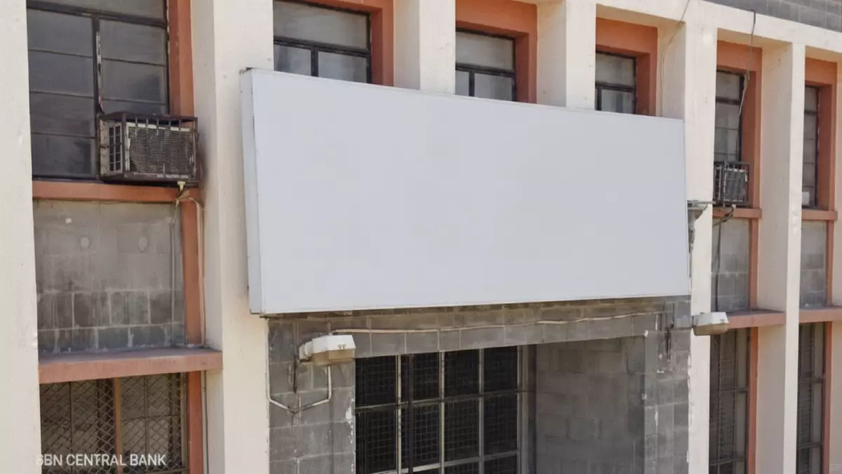 عاجل: السعودية تنقذ اليمن بـ 90 مليون دولار... إنهاء كابوس الرواتب المتأخرة 4 أشهر!