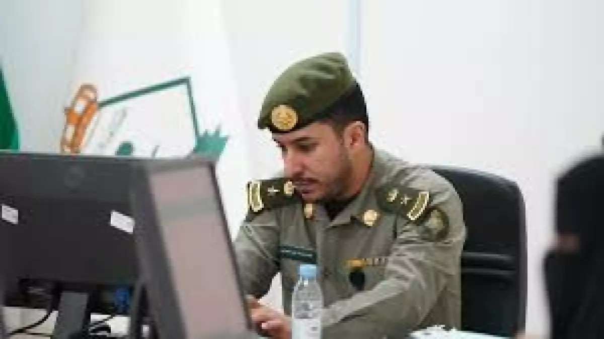 قرار صاعق من الجوازات السعودية: إجراء غير مسبوق يهز أوضاع المقيمين في المملكة.. تفاصيل القرار الأول من نوعه!