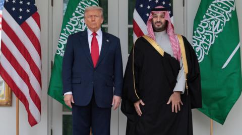 محمد بن سلمان في واشنطن: ولي العهد السعودي في أول زيارة للولايات المتحدة منذ 7 سنوات