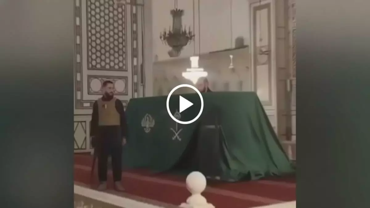 عاجل: الهدية السعودية السرية في الأموي تكشف عن نفسها 8 ديسمبر... ما العلاقة بـ'يوم التحرير'؟