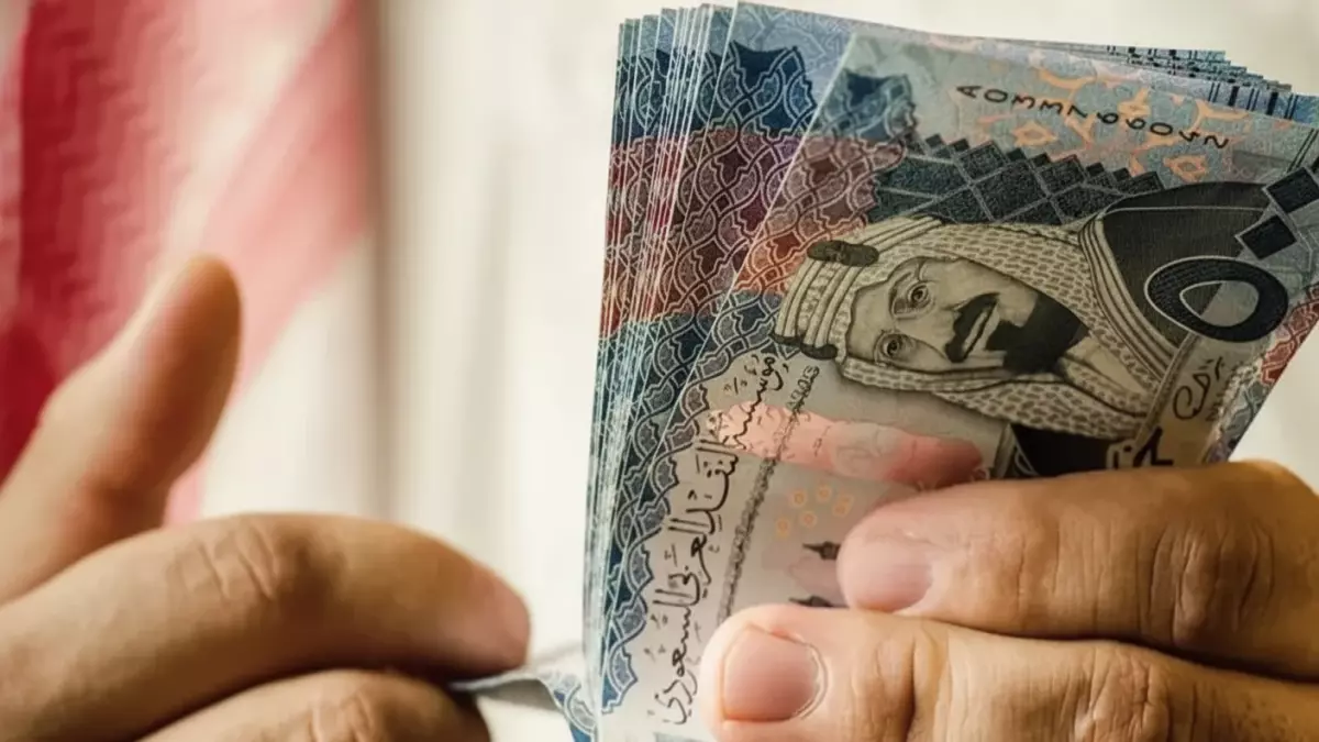 عاجل: وزارة المالية تكشف الحقيقة الصادمة وراء شائعة الـ 1000 ريال... ماذا فعلت بملايين السعوديين؟