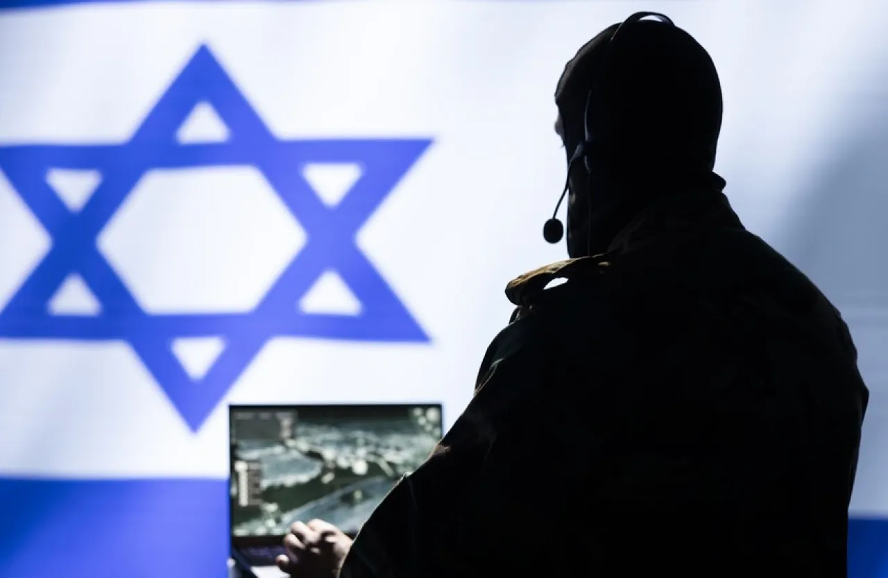 نشاط تجسسي يشمل الدول العربية .. الكنيست يمدد قانون اختراق كاميرات الحواسيب